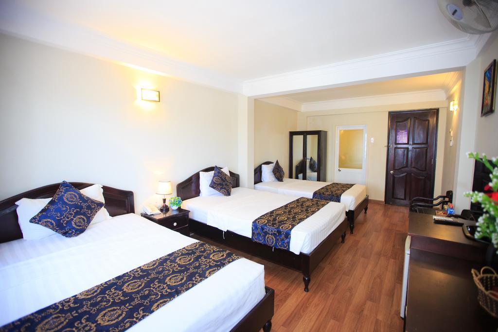 Pho Bien Hotel Nha Trang Buitenkant foto