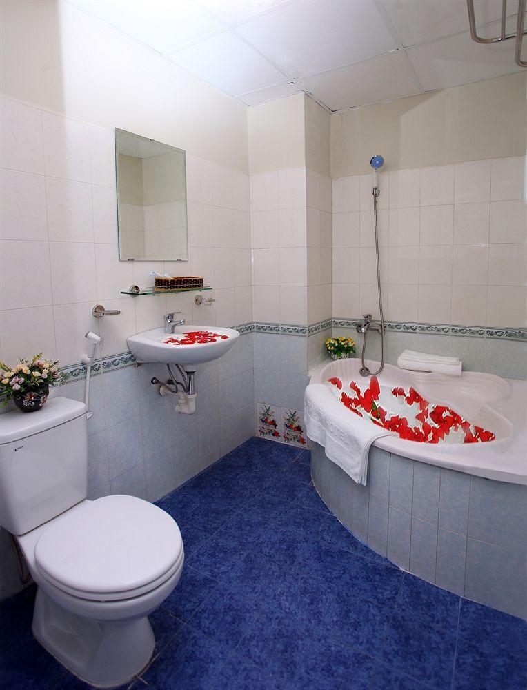 Pho Bien Hotel Nha Trang Buitenkant foto