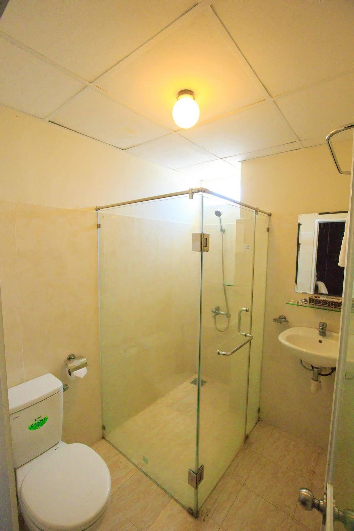 Pho Bien Hotel Nha Trang Buitenkant foto