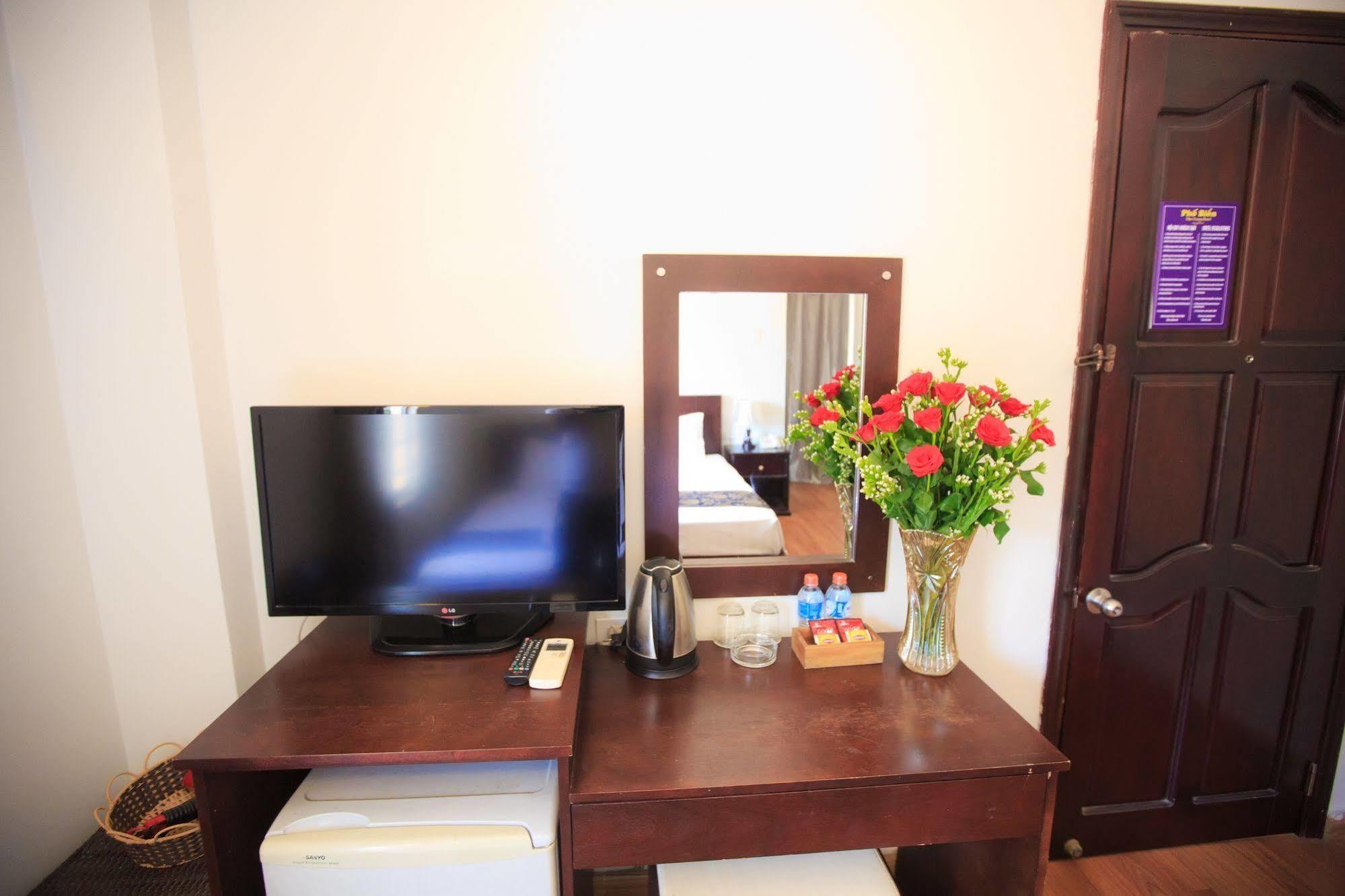 Pho Bien Hotel Nha Trang Buitenkant foto