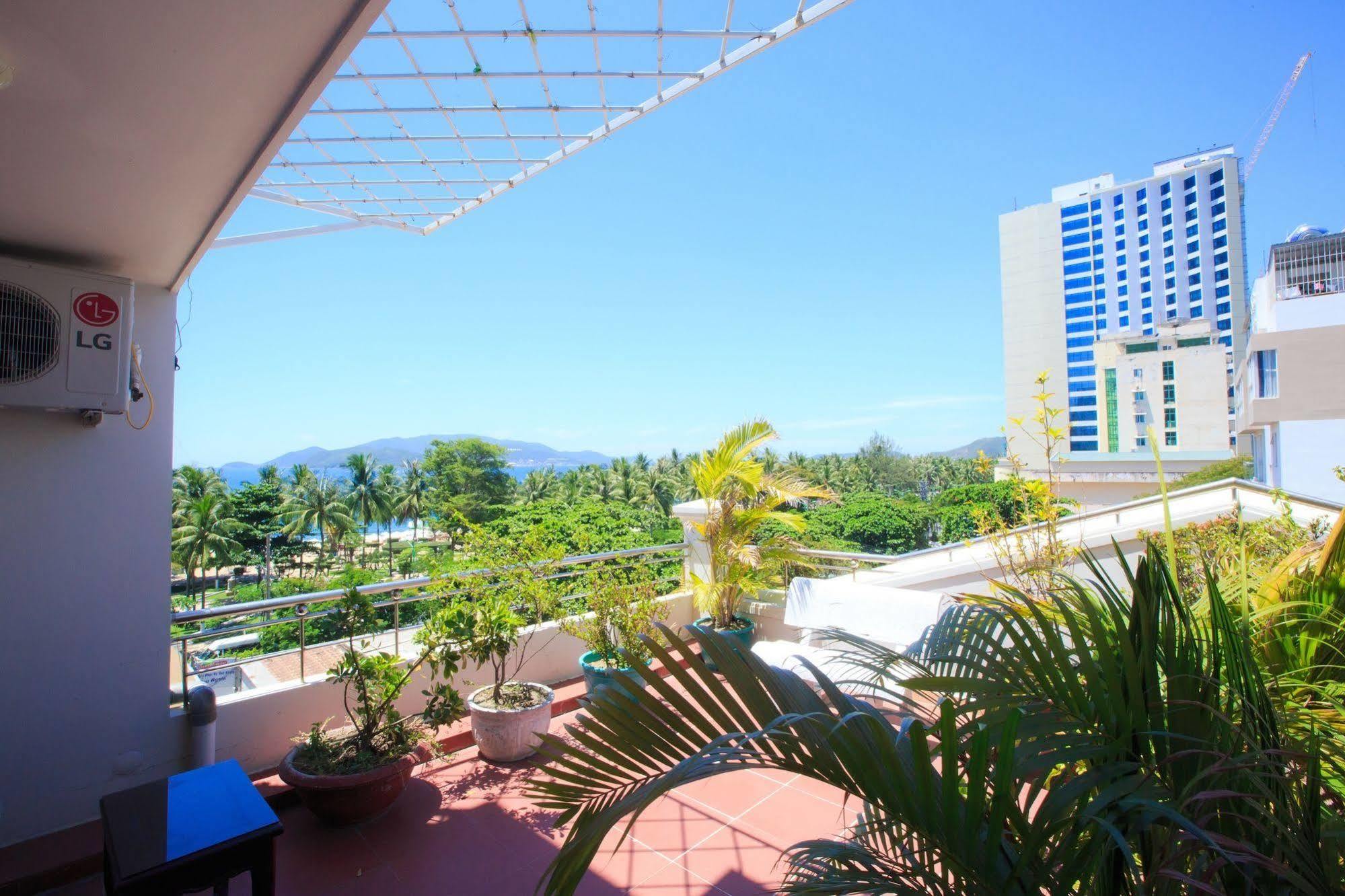 Pho Bien Hotel Nha Trang Buitenkant foto